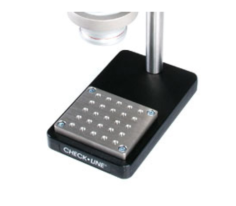 <b> Banc de test PTS-HP</b><br><br>Plateau de base, en option, avec une matrice de trous taraudés pour permettre d’attacher des fixations personnalisées