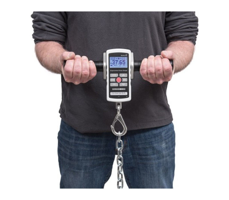 Application de levage possible avec des chaînes et des râteaux